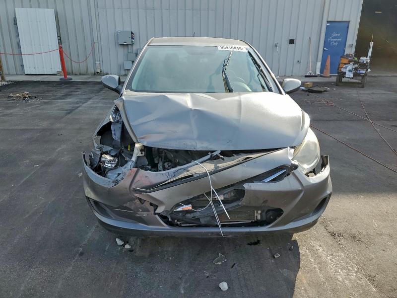 Photo 5 from auction – 2014 HYUNDAI ACCENT GLS with VIN KMHCT4AE2EU635187