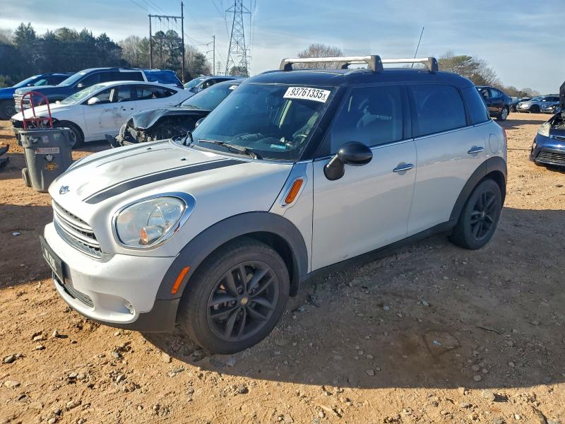 MINI COOPER 2015 with VIN WMWZB3C59FWR45364 - Photo from auction