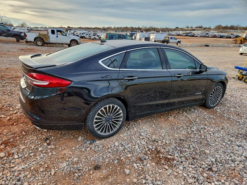 Photo 3 from auction – 2018 FORD FUSION TIT with VIN 3FA6P0RU0JR210343