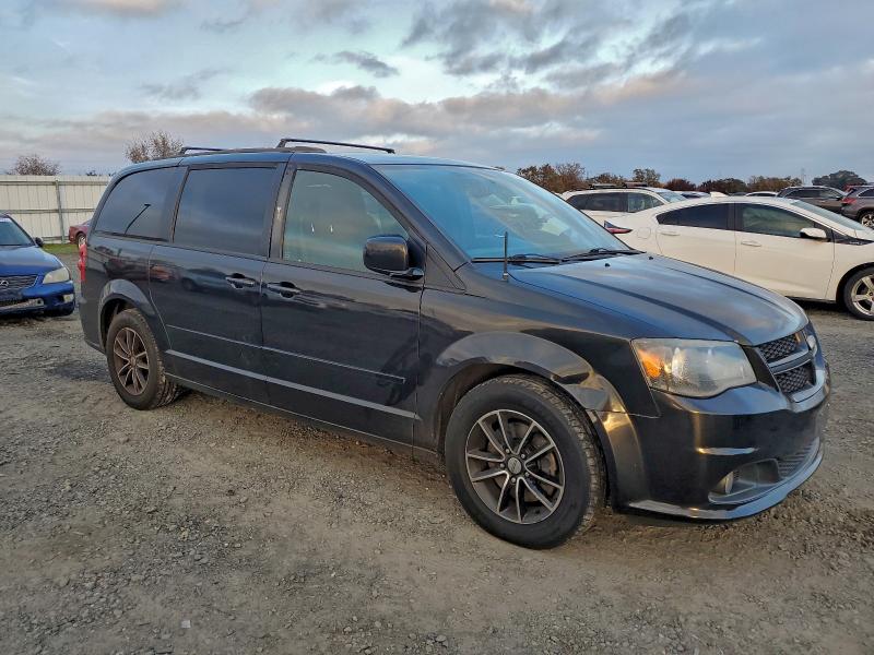 Photo 4 from auction – 2015 DODGE GRAND CARA with VIN 2C4RDGEG0FR530963