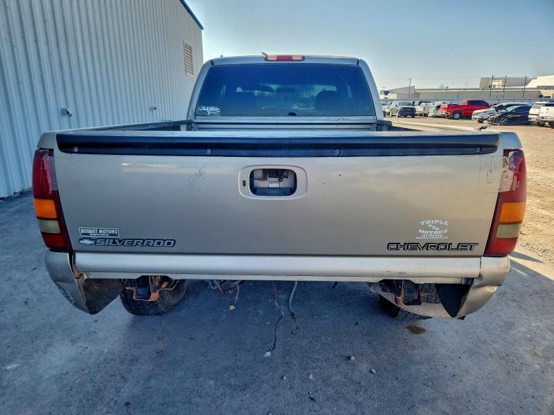 Photo 6 from auction – 2001 CHEVROLET SILVERADO with VIN 2GCEC19V011236171