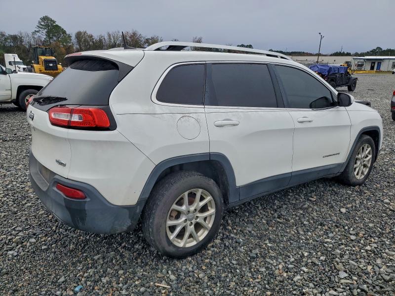 Photo 3 from auction – 2016 JEEP CHEROKEE L with VIN 1C4PJLCB4GW329463