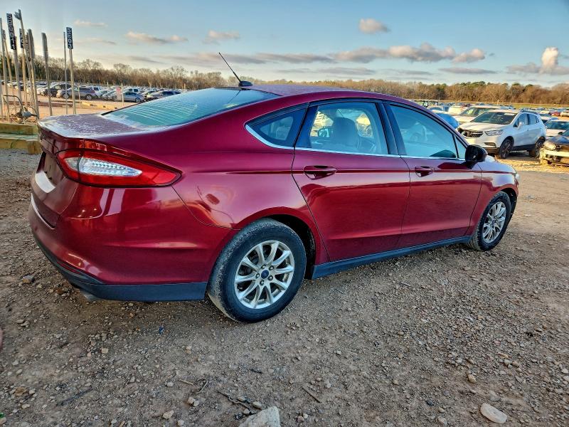 Photo 3 from auction – 2016 FORD FUSION S with VIN 3FA6P0G73GR109903