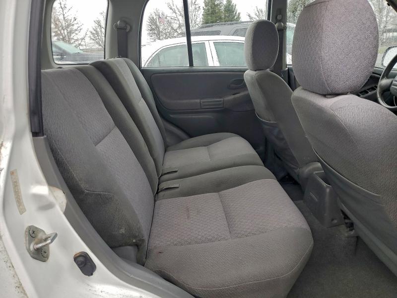 Photo 11 from auction – 2000 CHEVROLET TRACKER with VIN 2CNBJ13C2Y6932491