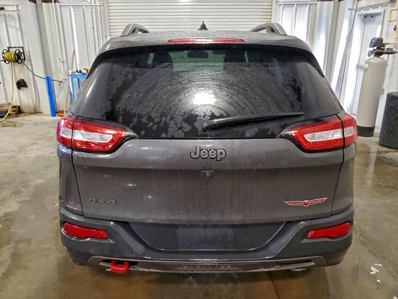 Photo 6 from auction – 2017 JEEP CHEROKEE T with VIN 1C4PJMBS1HW504566