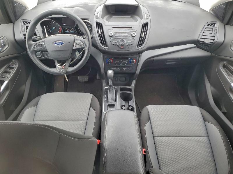 Foto 8 de la subasta – 2017 FORD ESCAPE con VIN 1FMCU0GD2HUA13200