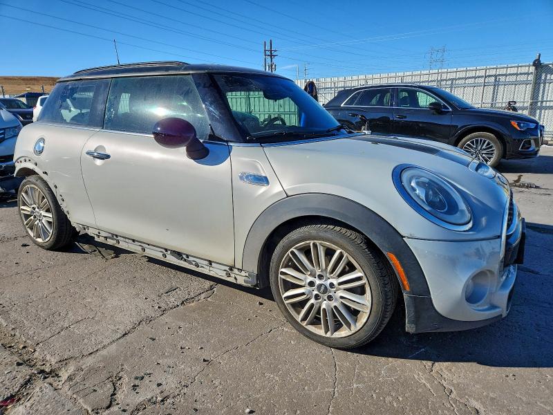 Photo 4 from auction – 2015 MINI COOPER S with VIN WMWXP7C59F2A38897