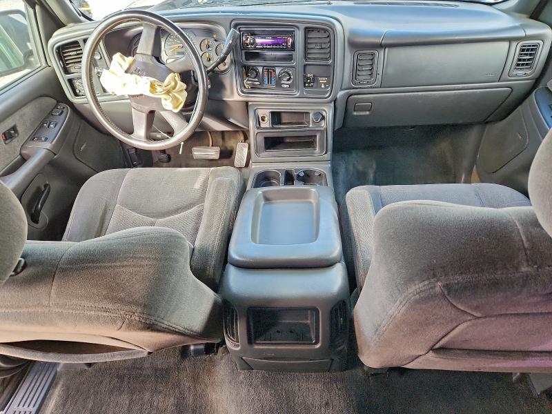 Photo 8 from auction – 2003 CHEVROLET SILVERADO with VIN 2GCEC19T231125509