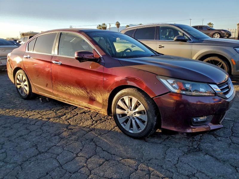 Photo 4 from auction – 2015 HONDA ACCORD EXL with VIN 1HGCR2F86FA175577