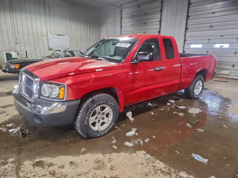 DODGE DAKOTA SLT 2005 with VIN 1D7HW42N65S310401 - Photo from auction