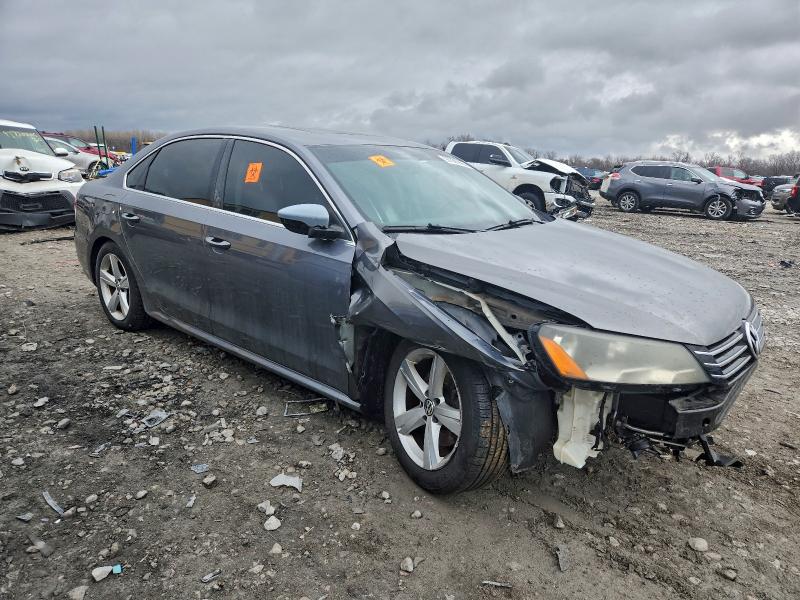 Photo 4 from auction – 2012 VOLKSWAGEN PASSAT with VIN 1VWBH7A32CC017465