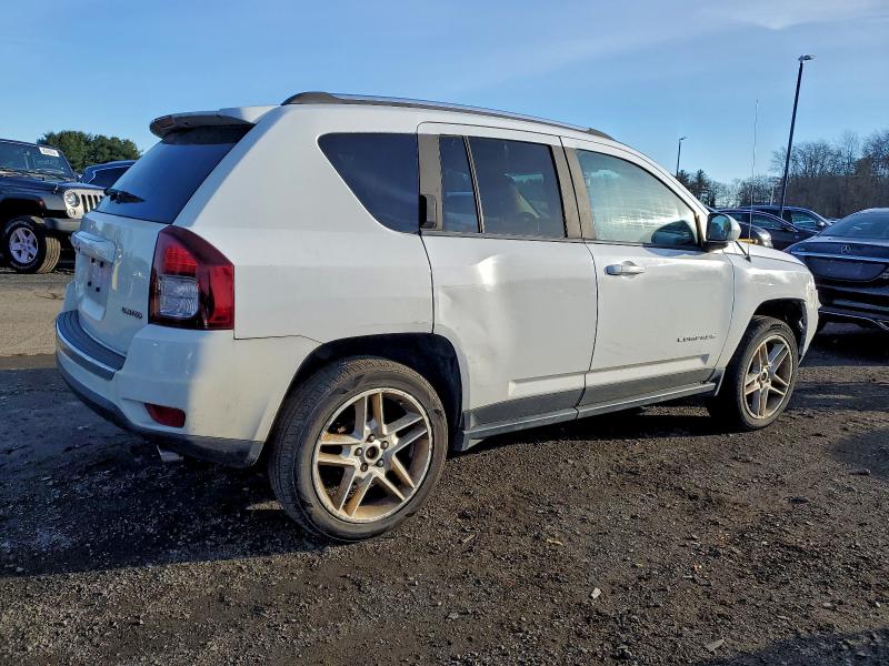 Photo 3 from auction – 2014 JEEP COMPASS with VIN 1C4NJDCB2ED731097