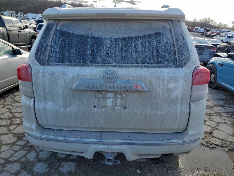 Foto 6 de la subasta – 2010 TOYOTA 4RUNNER SR con VIN JTEBU5JR0A5019753
