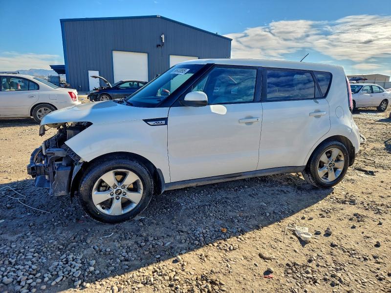 KIA SOUL 2017 with VIN KNDJN2A23H7483083 - Photo from auction