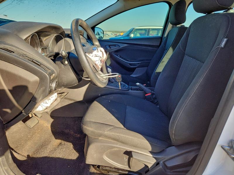 Photo 7 from auction – 2016 FORD FOCUS S with VIN 1FADP3E28GL398694