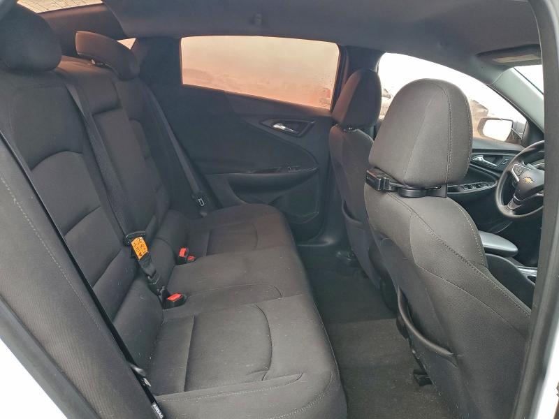 Photo 10 from auction – 2018 CHEVROLET MALIBU LS with VIN 1G1ZB5ST8JF173049