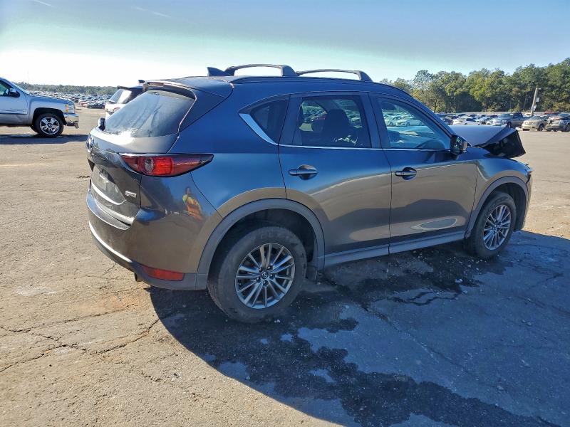 Photo 3 from auction – 2017 MAZDA CX-5 TOURI with VIN JM3KFBCL2H0173613