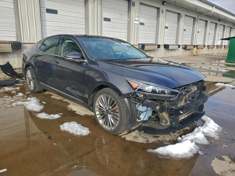 Photo 4 from auction – 2017 KIA CADENZA PR with VIN KNALC4J14H5060751