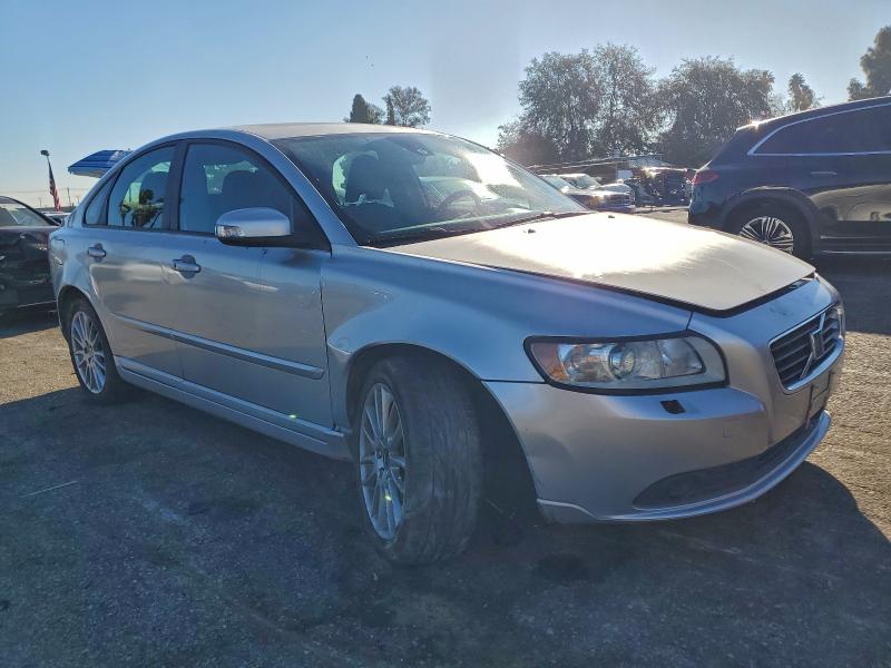 Photo 4 from auction – 2010 VOLVO S40 with VIN YV1382MS4A2495381