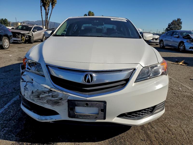 Photo 5 from auction – 2014 ACURA ILX 20 with VIN 19VDE1F32EE001037