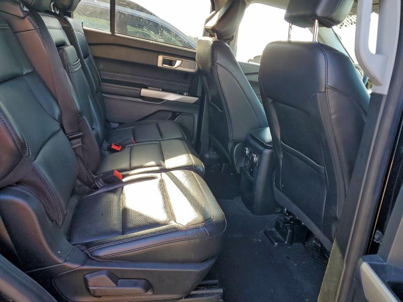 Photo 11 from auction – 2021 FORD EXPLORER L with VIN 1FM5K8FW0MNA06539