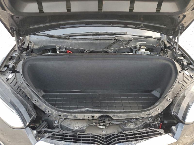 Photo 11 from auction – 2018 TESLA MODEL X with VIN 5YJXCAE23JF091211
