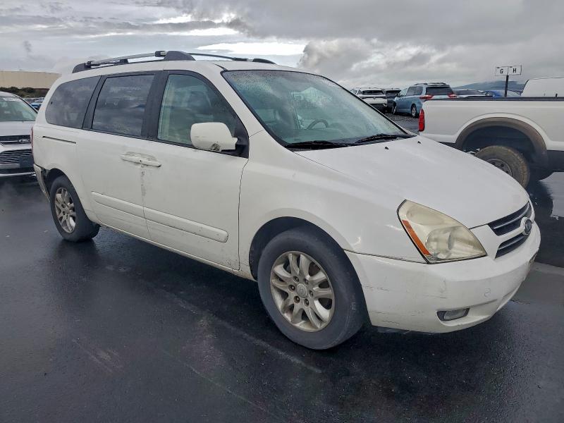 Photo 4 from auction – 2006 KIA SEDONA with VIN KNDMB233266015912
