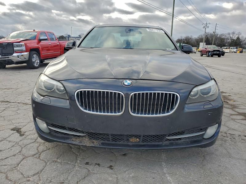 Photo 5 from auction – 2012 BMW 528 XI with VIN WBAXH5C56CDW10202