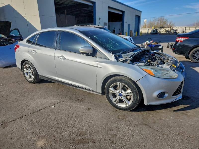 Photo 4 from auction – 2013 FORD FOCUS SE with VIN 1FADP3F28DL301505