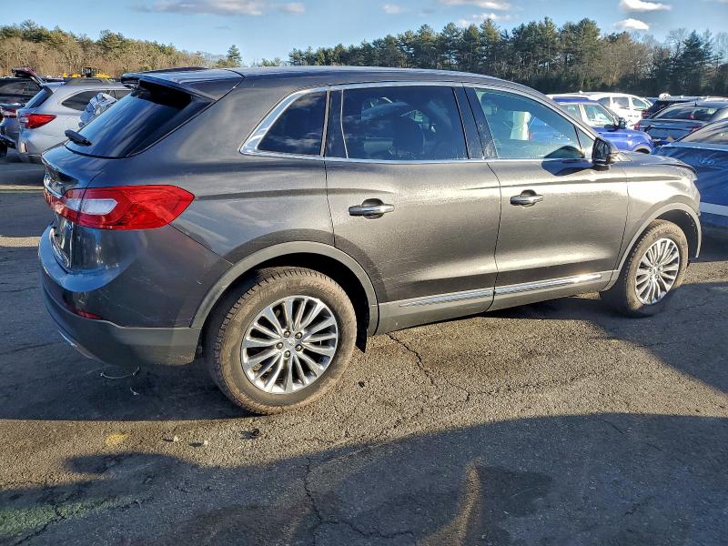 Photo 3 from auction – 2018 LINCOLN MKX SELECT with VIN 2LMPJ8KR7JBL46553