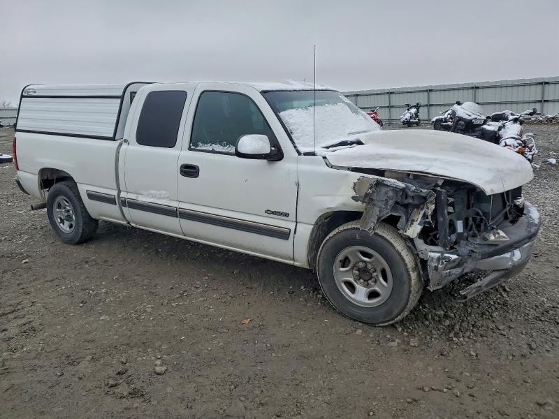 Photo 4 from auction – 2002 CHEVROLET SILVERADO with VIN 2GCEC19TX21164430