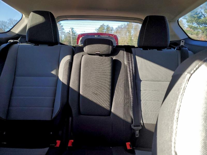 Photo 10 from auction – 2016 FORD ESCAPE SE with VIN 1FMCU9GX2GUB76006