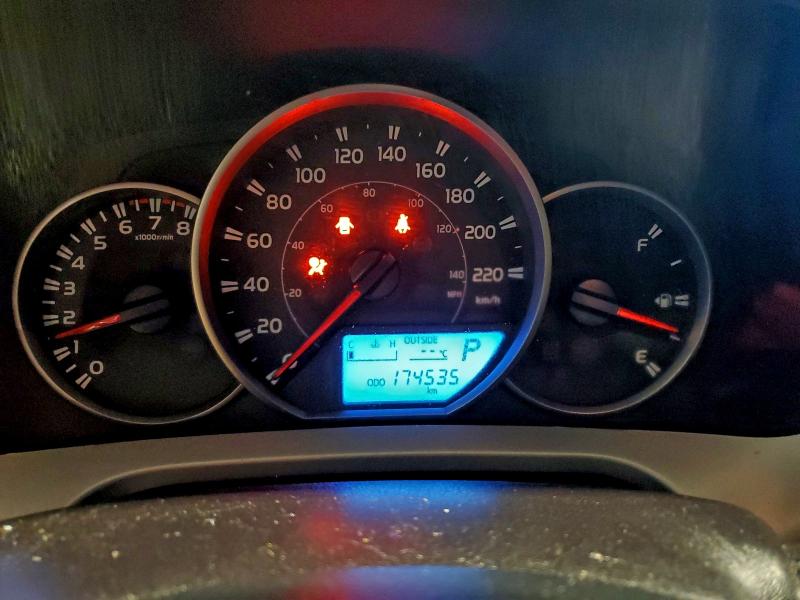 Photo 9 from auction – 2016 TOYOTA RAV4 LE with VIN 2T3BFREV6GW447566