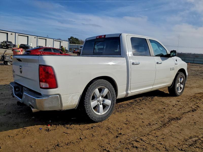 Photo 3 from auction – 2017 RAM 1500 SLT with VIN 3C6RR6LT9HG604716