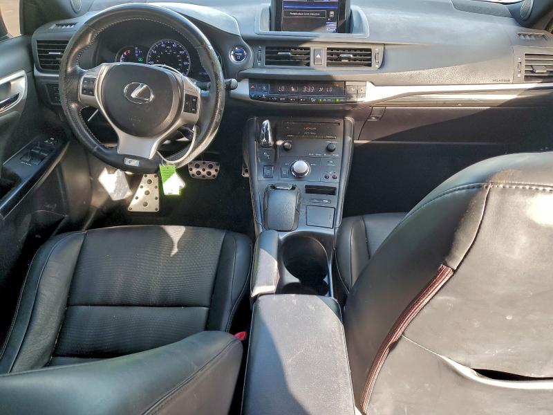 Photo 8 from auction – 2013 LEXUS CT 200 with VIN JTHKD5BH4D2154362