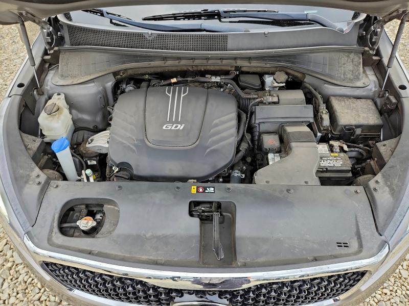 Photo 12 from auction – 2016 KIA SORENTO EX with VIN 5XYPH4A52GG026712