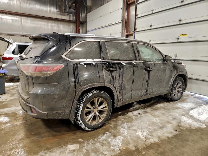 Photo 3 from auction – 2014 TOYOTA HIGHLANDER with VIN 5TDJKRFH5ES055676