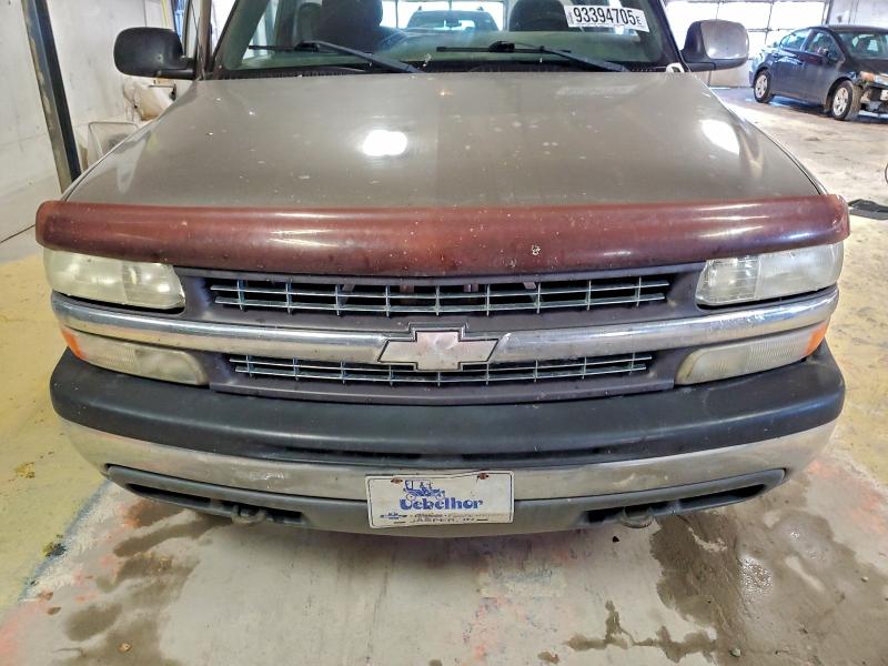 Photo 11 from auction – 2000 CHEVROLET SILVERADO with VIN 1GCGK24U0YE101507