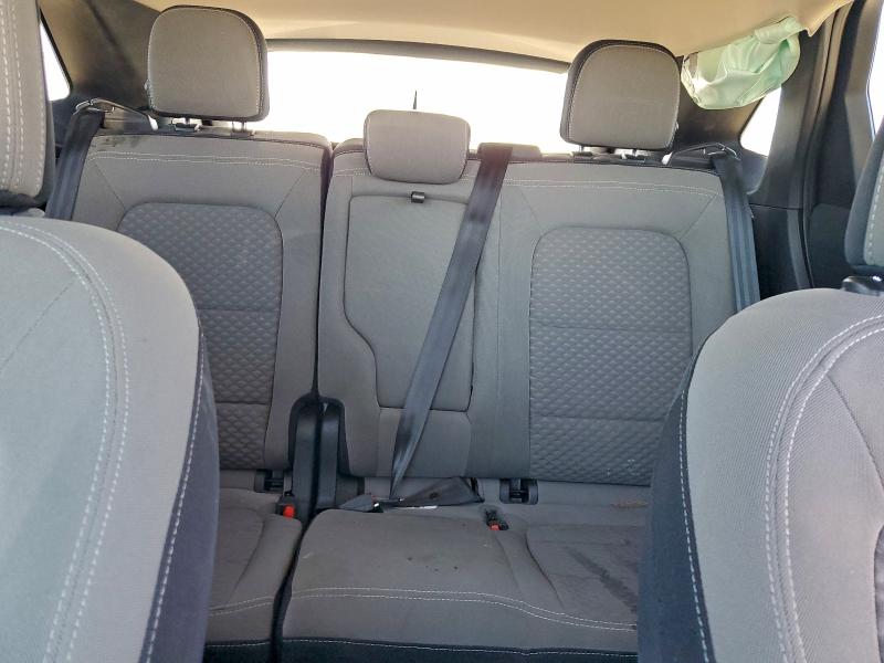 Photo 10 from auction – 2020 FORD ESCAPE with VIN 1FMCU0G6XLUA59447