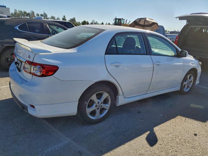 Photo 3 from auction – 2013 TOYOTA COROLLA BA with VIN 2T1BU4EE4DC126656