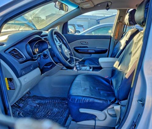 Photo 7 from auction – 2016 KIA SEDONA L with VIN KNDMA5C11G6102494