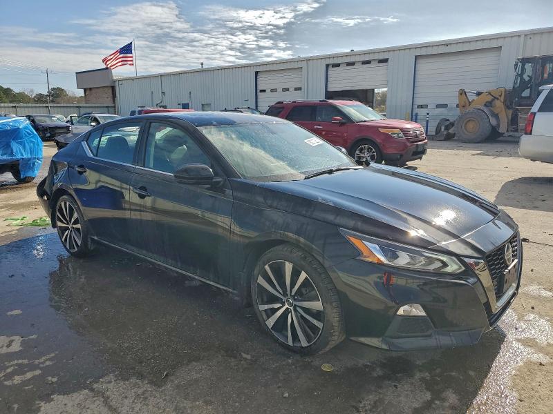 Photo 4 from auction – 2019 NISSAN ALTIMA SR with VIN 1N4BL4CV4KC129333