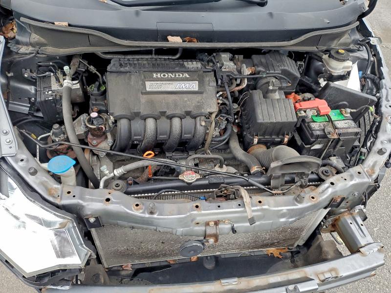 Photo 11 from auction – 2014 HONDA INSIGHT with VIN JHMZE2H37ES002695