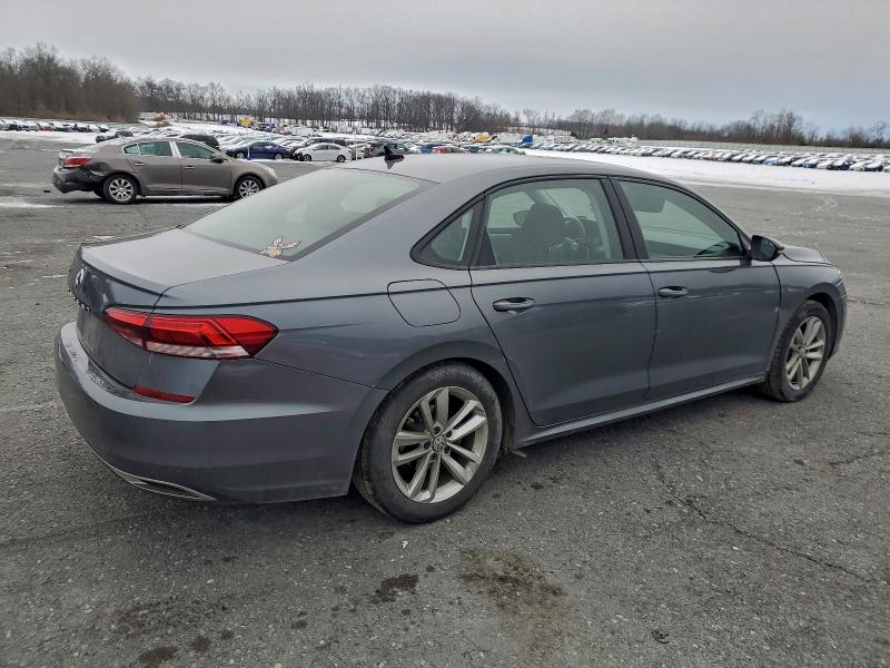 Photo 3 from auction – 2021 VOLKSWAGEN PASSAT with VIN 1VWAA7A31MC012677