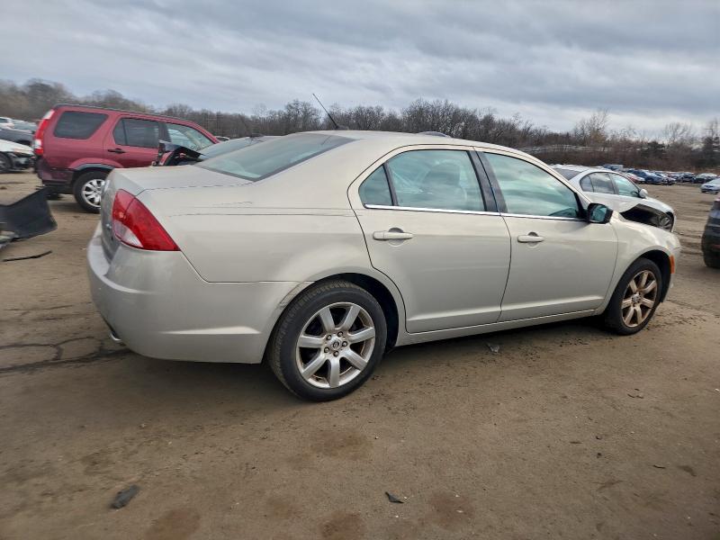 Photo 3 from auction – 2010 MERCURY MILAN PREM with VIN 3MEHM0JGXAR635178