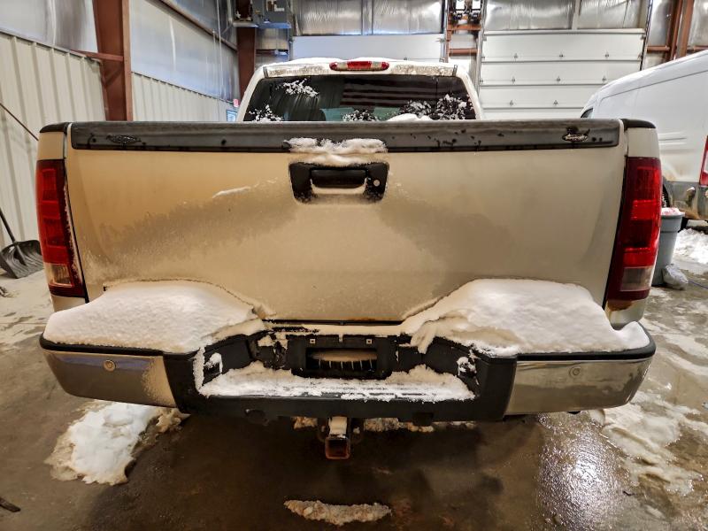 Photo 6 from auction – 2011 GMC SIERRA K15 with VIN 3GTP2VE35BG279890