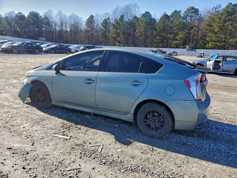 Photo 2 from auction – 2015 TOYOTA PRIUS with VIN JTDKN3DU4F1908849
