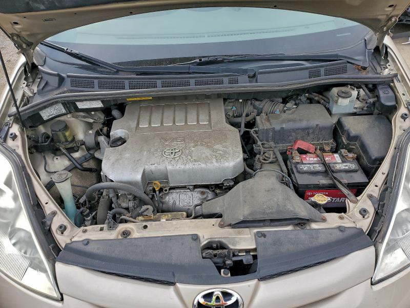 Photo 12 from auction – 2010 TOYOTA SIENNA XLE with VIN 5TDYK4CC6AS336910