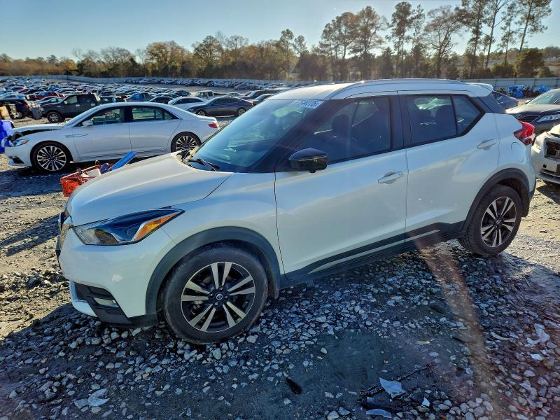 Photo 1 from auction – 2020 NISSAN KICKS SR with VIN 3N1CP5DV2LL511716