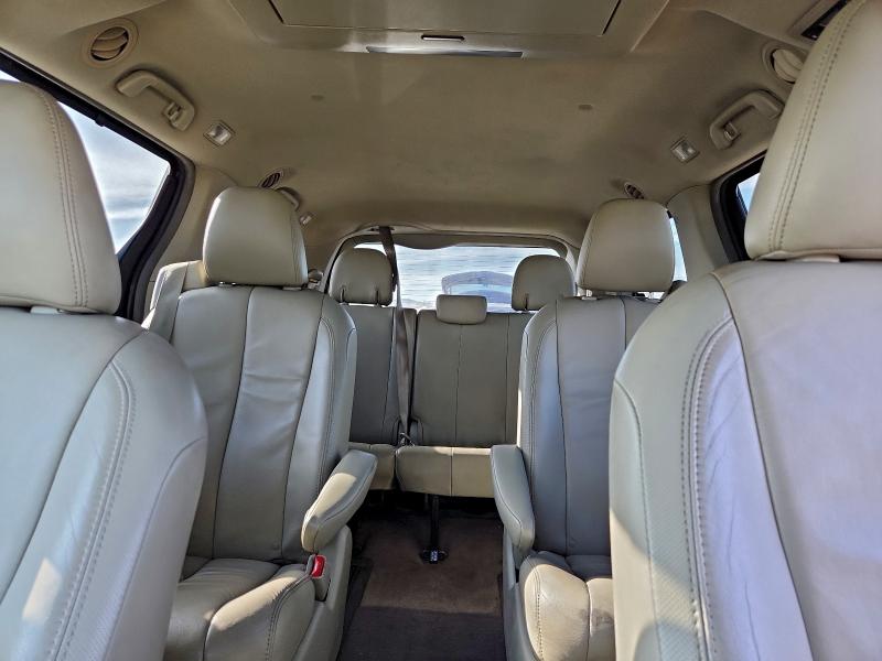 Photo 10 from auction – 2014 TOYOTA SIENNA XLE with VIN 5TDDK3DC5ES092132